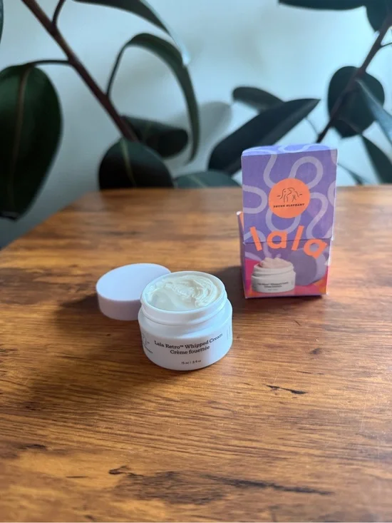 Lala Retro Whipped Cream - White