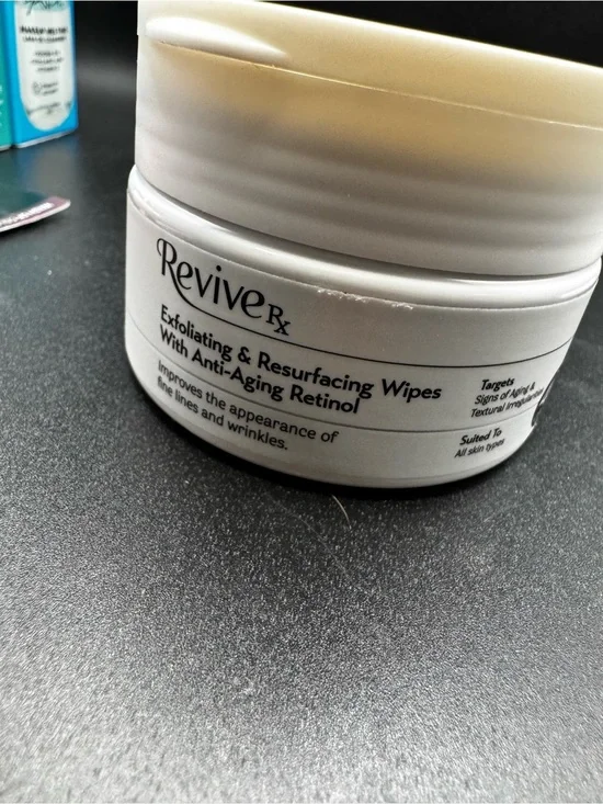 5/$25 ReviveRx Exfoliating & Resurfacing Wipes - White Jar