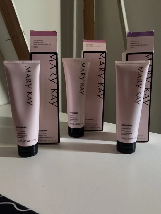 Mary Kay TimeWise Daily Cleanser Tubes - Pink and Black