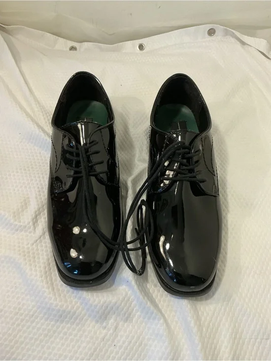 Men's Black Patent Derby Dress Shoes - Sleek Lace-Up Style