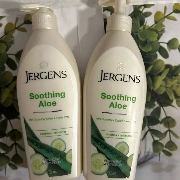 🛍️Jergens Soothing Aloe Moisturizer with cucumber 🥒 Extract and Aloe Vera🔥