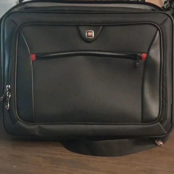 Wenger The Insight Checkpoint Friendly Laptop Briefcase 17