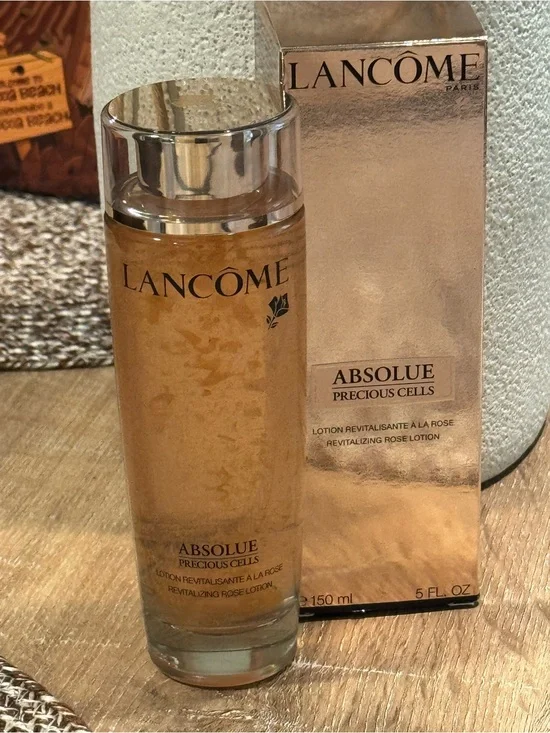 Lancôme Absolue Precious Cells Revitalizing Rose Lotion - Gold