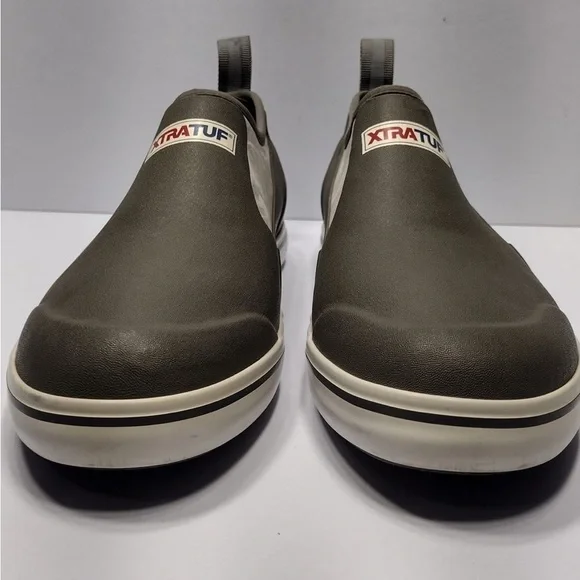 XTRA TOP Men's Gray Slip-On Shoes size 10 pre Owned Exellent condition