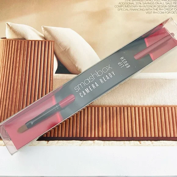 Smashbox‎ Camera Ready Lip Brush