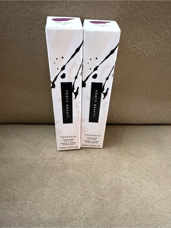 Fenty Beauty Poutsicle Hydrating Lip Oil Duo - Pale Pink
