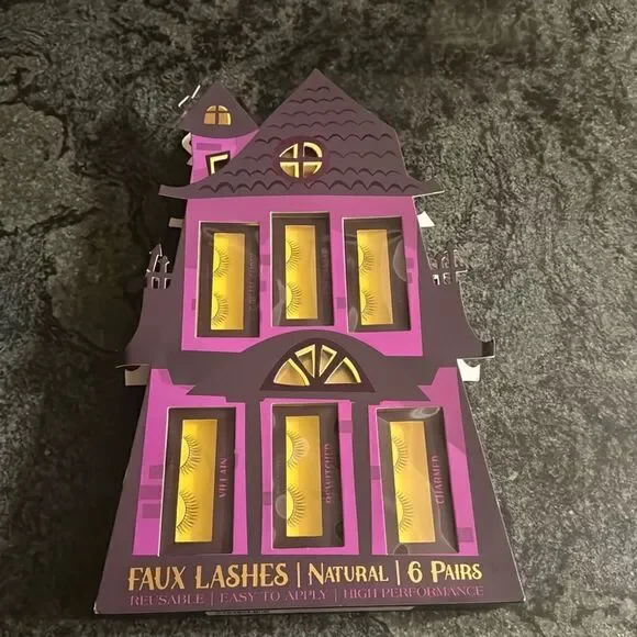 faux lashes  set  spooky haunted mansion Halloween