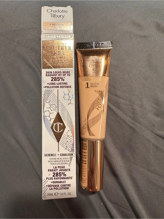 Charlotte Tilbury Beautiful Skin Foundation Serum - 1 Neutral