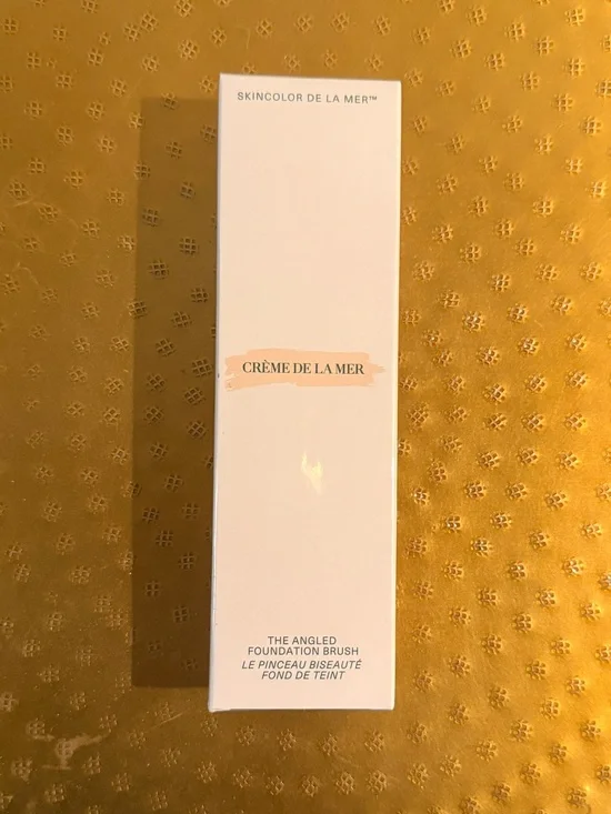 Crème de La Mer Angled Foundation Brush - NWT