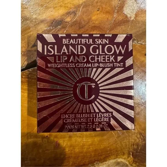 Charlotte Tilbury lip and cheek glow island glow pinched cheek glow new in box