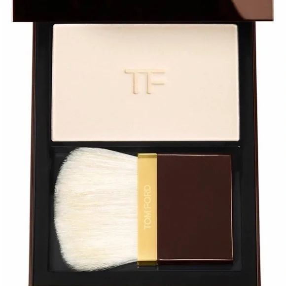 🎀 Tom Ford Translucent Finishing Powder - 01 Alabaster Nude - NIB - Full Size 🎀