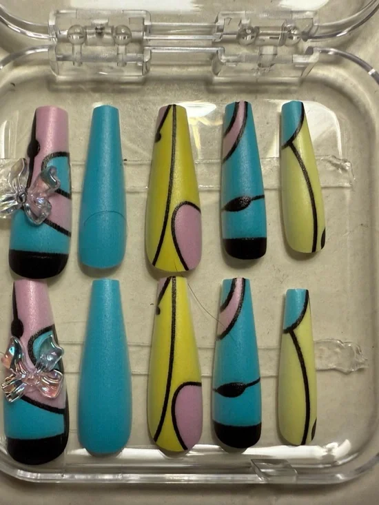 Colorful Press-On Nails Set