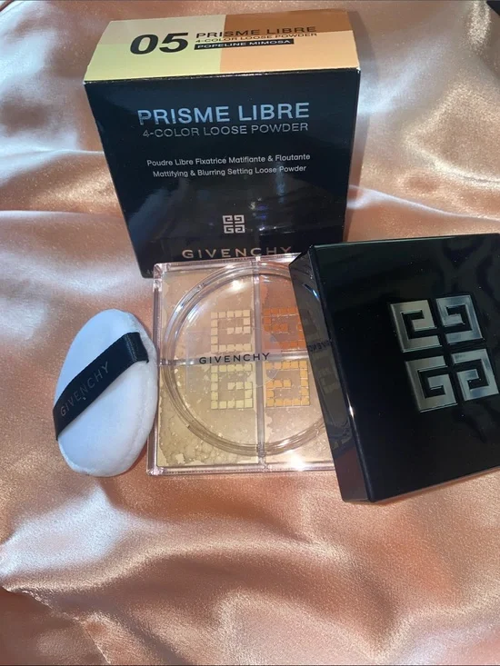 Givenchy Prisme Libre 4-Color Loose Powder - Beige, Light Brown, Peach, Cream