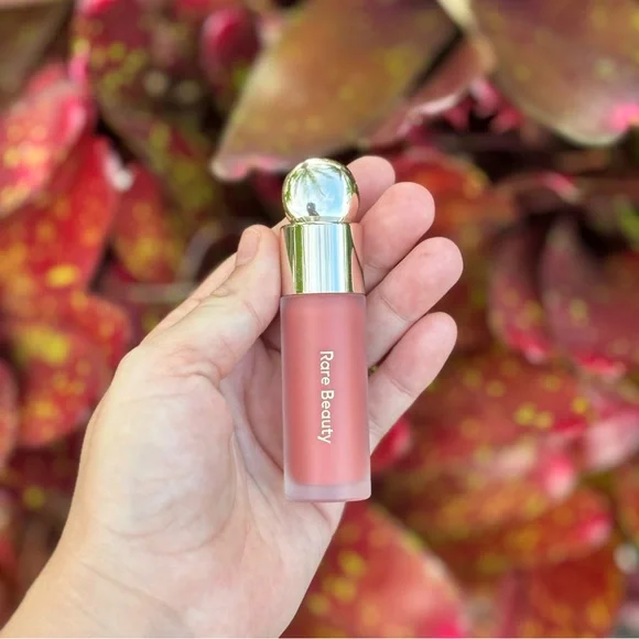 Rare Beauty Soft Pinch Liquid Blush • Worth
