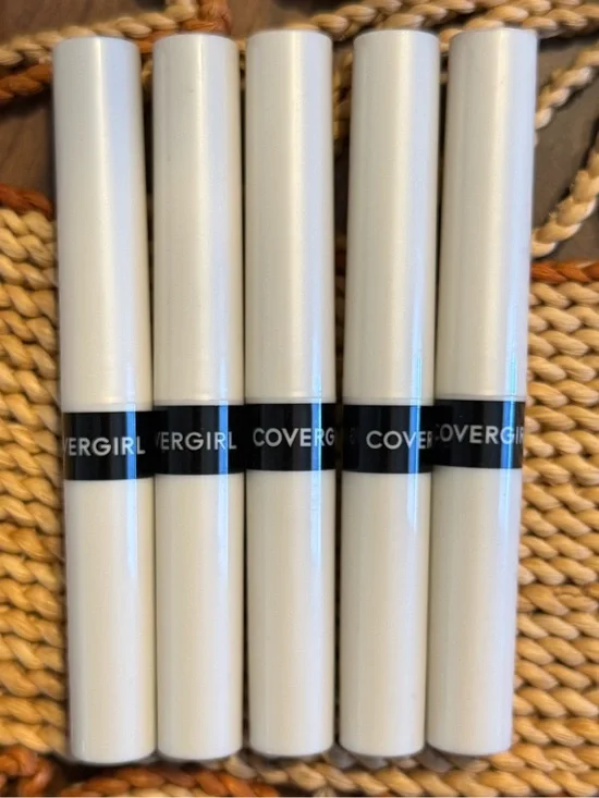 Set of 5 New Unused COVERGIRL Outlast clear top coat