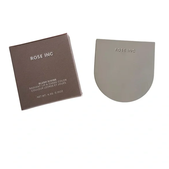 ROSE INC Blush Refillable Cheek & Lip Color Compact in Hydrangea Light Cool Pink