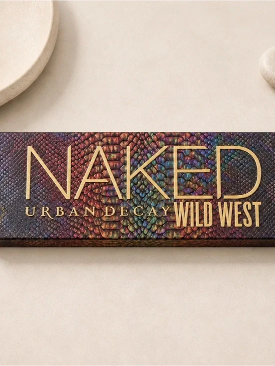 Urban Decay Naked Wild West Eyeshadow Palette - Multicolor with Gold Lettering