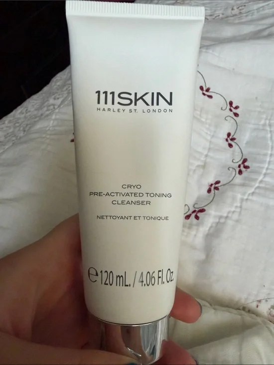 111SKIN Pre-Activated Toning Cleanser Tube - White