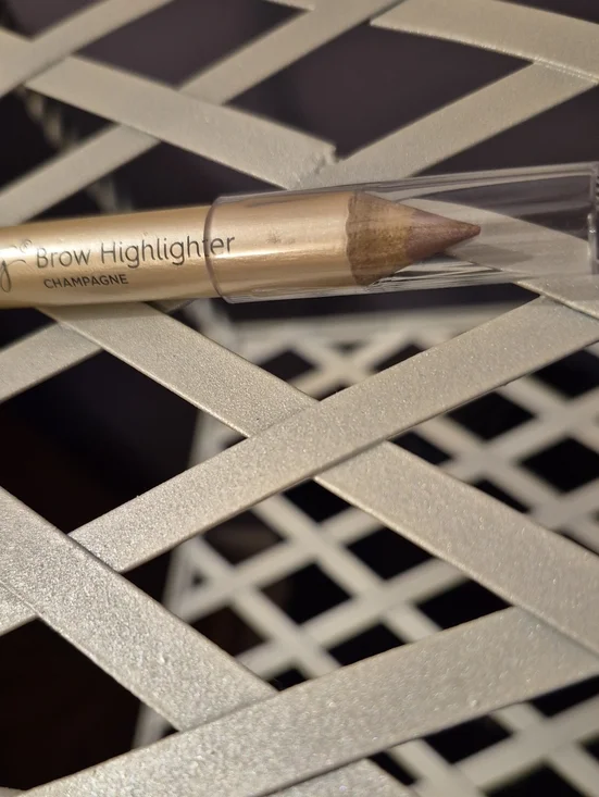 Ulta Beauty Brow Highlighter Pencil - Champagne
