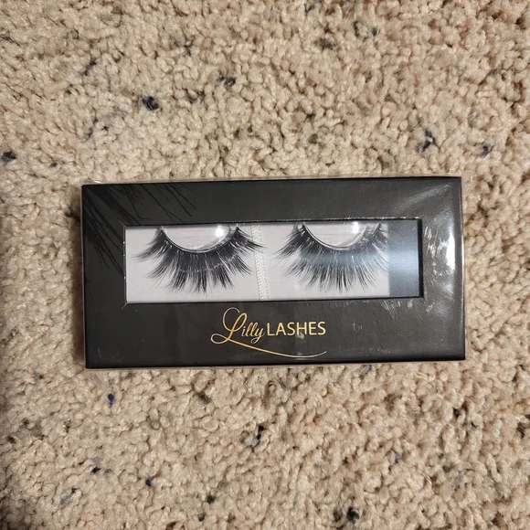 Lilly Lashes MONACO Eyelashes