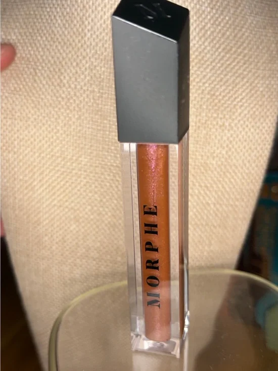 Morphe Shimmering  Lip Gloss in Trippy