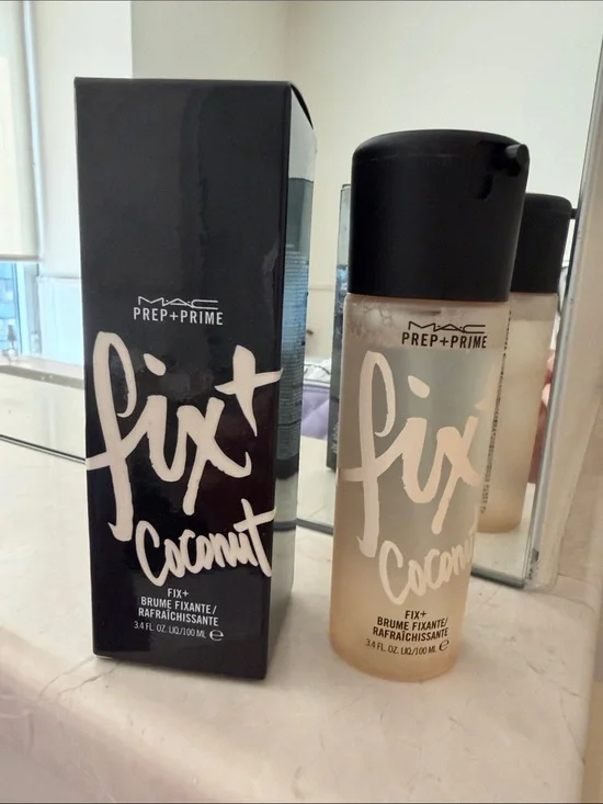 NWT MAC Cosmetics Prep + Prime Fix+ Coconut Hydrating Setting Spray