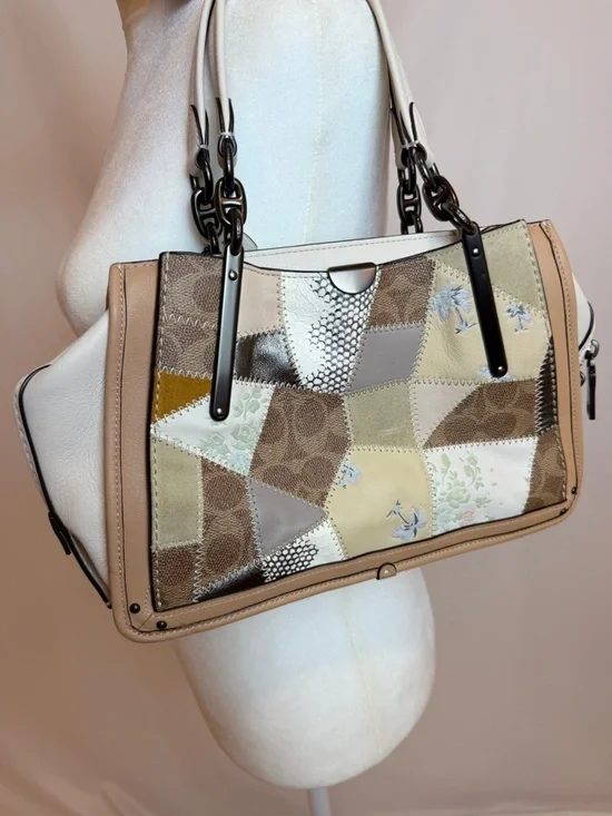 NWOTCoach‎ Dreamer in Signature Patchwork