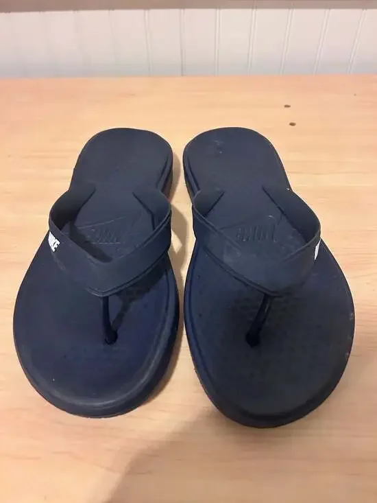 Nike Solay Thong Flip Flop Sandals Navy Blue