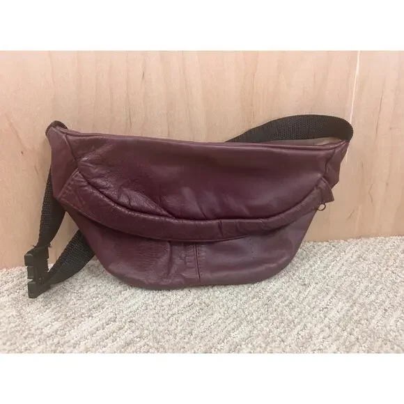 Vintage Genuine Leather Waist Bag / Fanny‎ Pack – Burgundy – Unbranded