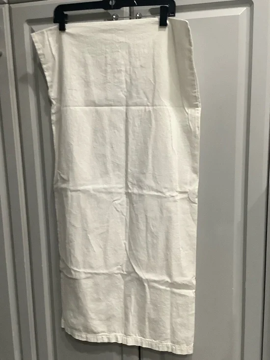 Hearth & Hand Off White Cal King, 1 Single Pillow Case,