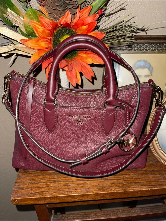 NWOT MICHAEL KORS Small Burgundy Pebbled Leather Satchel with Gold Hardware