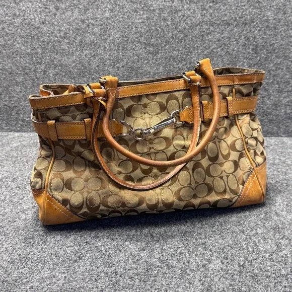 Vtg Coach Hamptons Signature Canvas Hobo Shoulder Bag Dog Leash Clip Brown Y2K