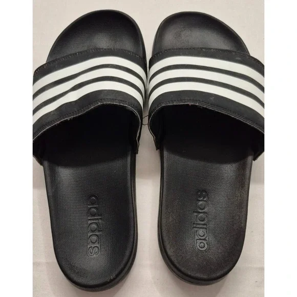 Adidas Adilette Unisex Comfort Slide‎ Sandals, Black & White USED  Size unknown