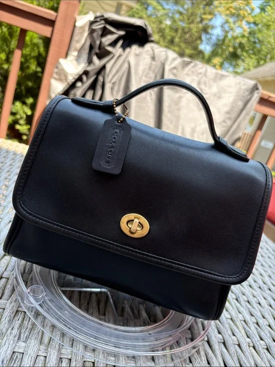 Coach Vintage Court Leather Bag