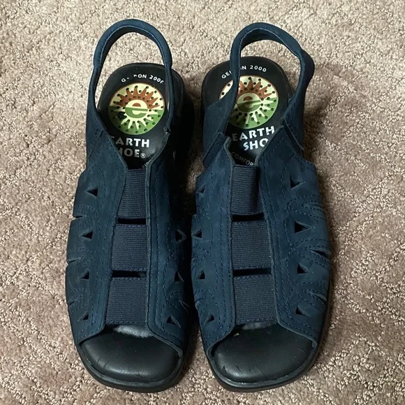 Navy Blue Leather Earth Shoes Size 6.5W Men’s Sandals Unisex Casual Summer