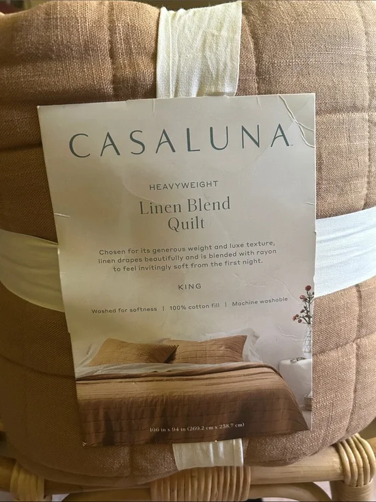 Casaluna King Heavyweight Linen Blend Quilt , Warm Brown
