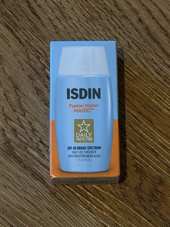 ISDIN Fusion Water Magic SPF 40 Sunscreen - 1.7 FL OZ