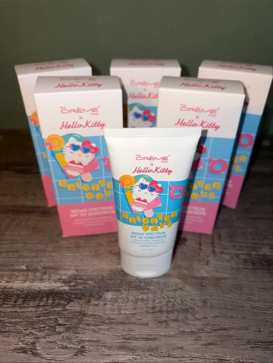 The Crème Shop x Hello Kitty Kids SPF 50 Sunscreen - Pink & Blue