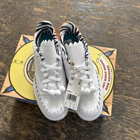 Size 7- Reebok Flintstones Meet Jetsons x Club C Wilma