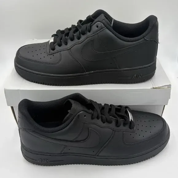 Nike Air Force 1 Low '07 Men’s Size 11.5 Low Top Black Sneakers CW2288-001 Used