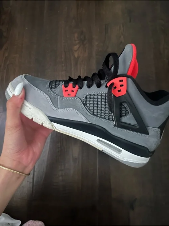Jordan Men's Gray and Red Lace-Up Retro Sneaker