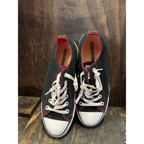 Converse Chuck Taylor All Star Low Top Black Red Contrast Stitch Sneakers 6M 8W