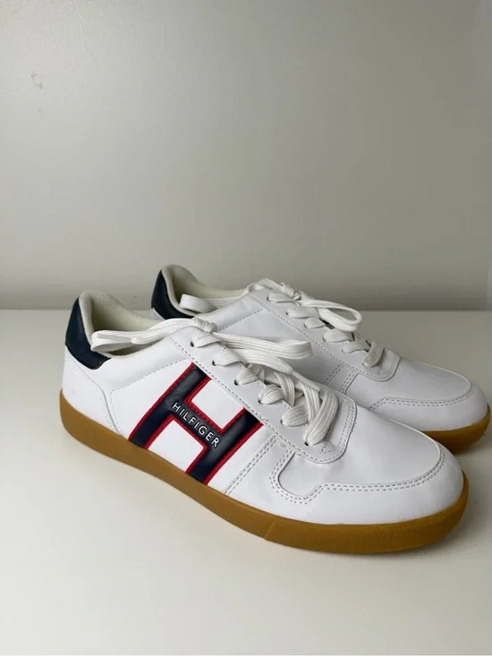 Tommy Hilfiger White Sneakers with Navy & Red Stripes