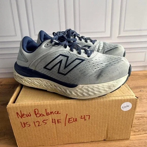 New Balance 520v6 white and grey trainers. Size US 12.5 4E Wide
