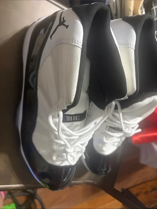 Jordan Men's White and Black High-Top Basketball Sneakers