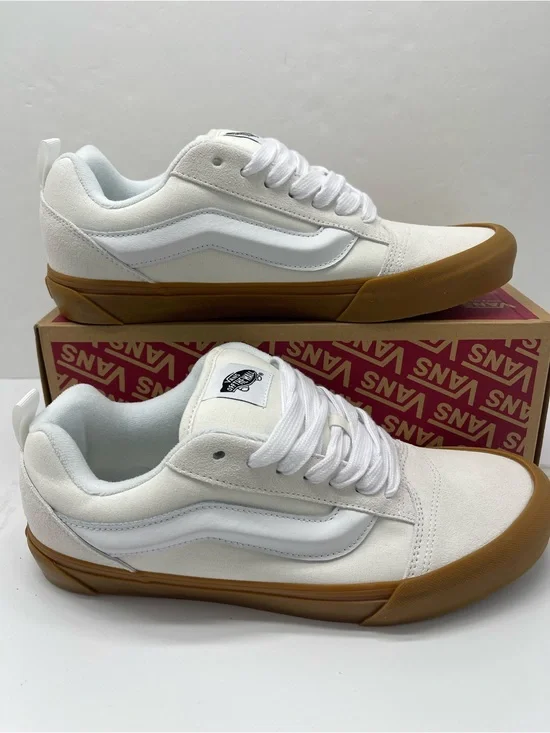 Vans Men’s Sz 11.5 Knu Skool GUM BLANC DE BLANC VN000D22JVY Skate Sneakers