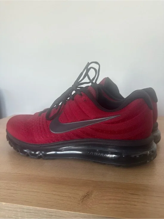 Nike Men’s Red and Black Air Max 2017 Sneaker