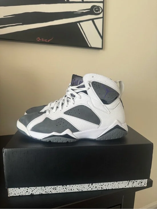 Air Jordan Flint 7s
