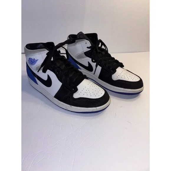 Nike Air Jordan 1 Mid SE Sneakers Mens US 10.5 Black‎ White Lace Up 852542-102