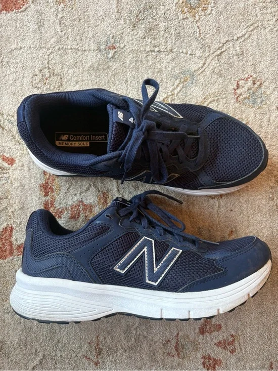 Like New! New Balance 460 v3 Shoes Mens 8 Navy Blue White Running Shoes